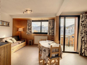 Charmant appartement 2 étoiles, 32m², balcon sud, proche pistes et commerces, parking privatif - FR-1-417-45 Fontcouverte-La Toussuire